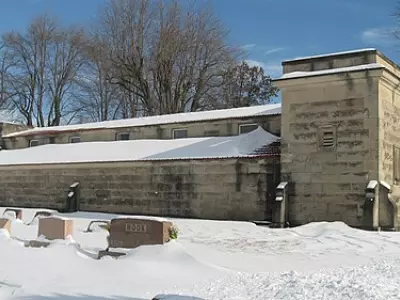 Butler Community Mausoleum