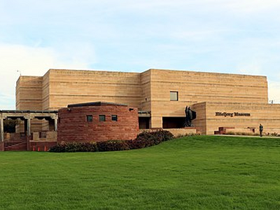 Indianapolis, eiteljorg museum, esterno 00 - cropped Indianapolis, eiteljorg museum, esterno 00 - cropped