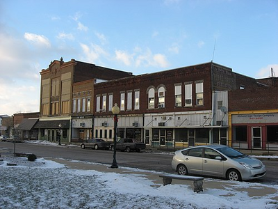 Vincennes in downtown Linton