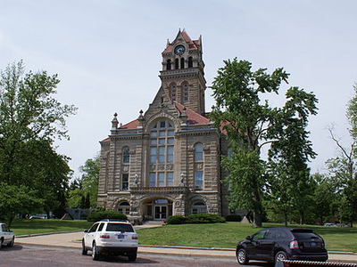 Starke County Courthouse