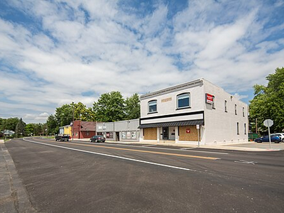 Leo Cedarville, Indiana