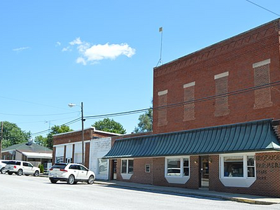 Lincoln from Hamilton in Iroquois, south side