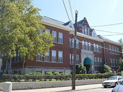 Bellevue High School, Center and Washington